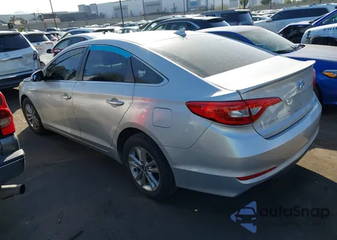 2016 Hyundai Sonata Se z USA, uszkodzony, nr VIN 5NPE24AF7GH301243